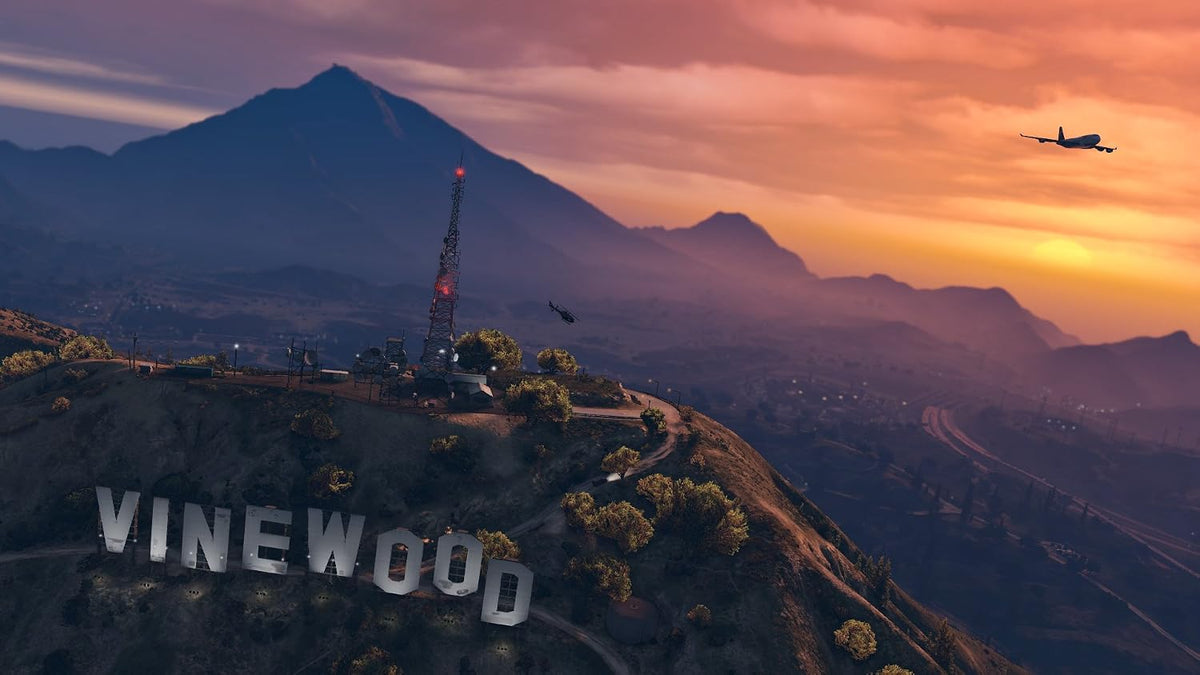 Grand Theft Auto V – PlayStation 4 Open World Action Crime Game Rockstar Games