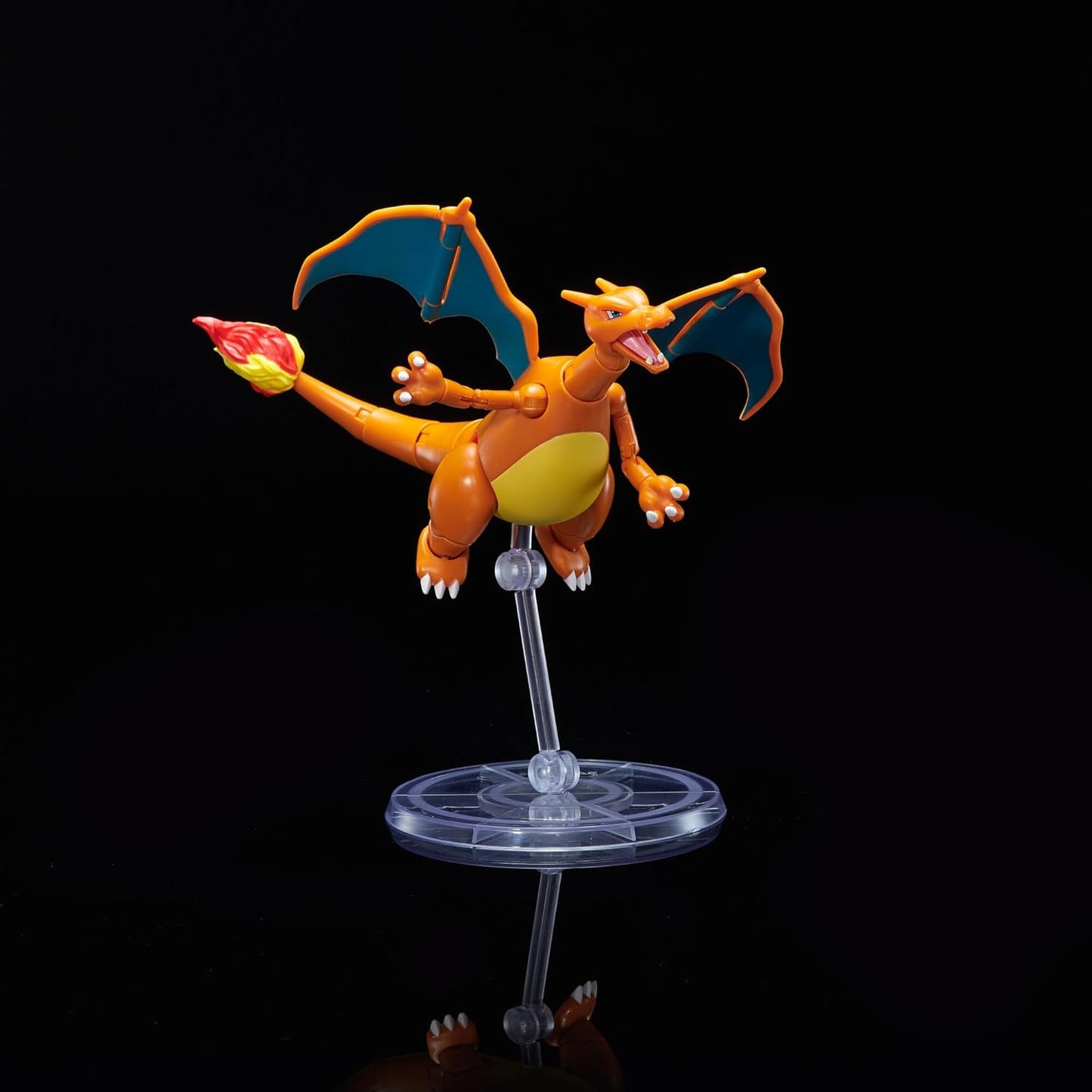 Pokémon Select 6 Inch Articulated Figure Charizard
